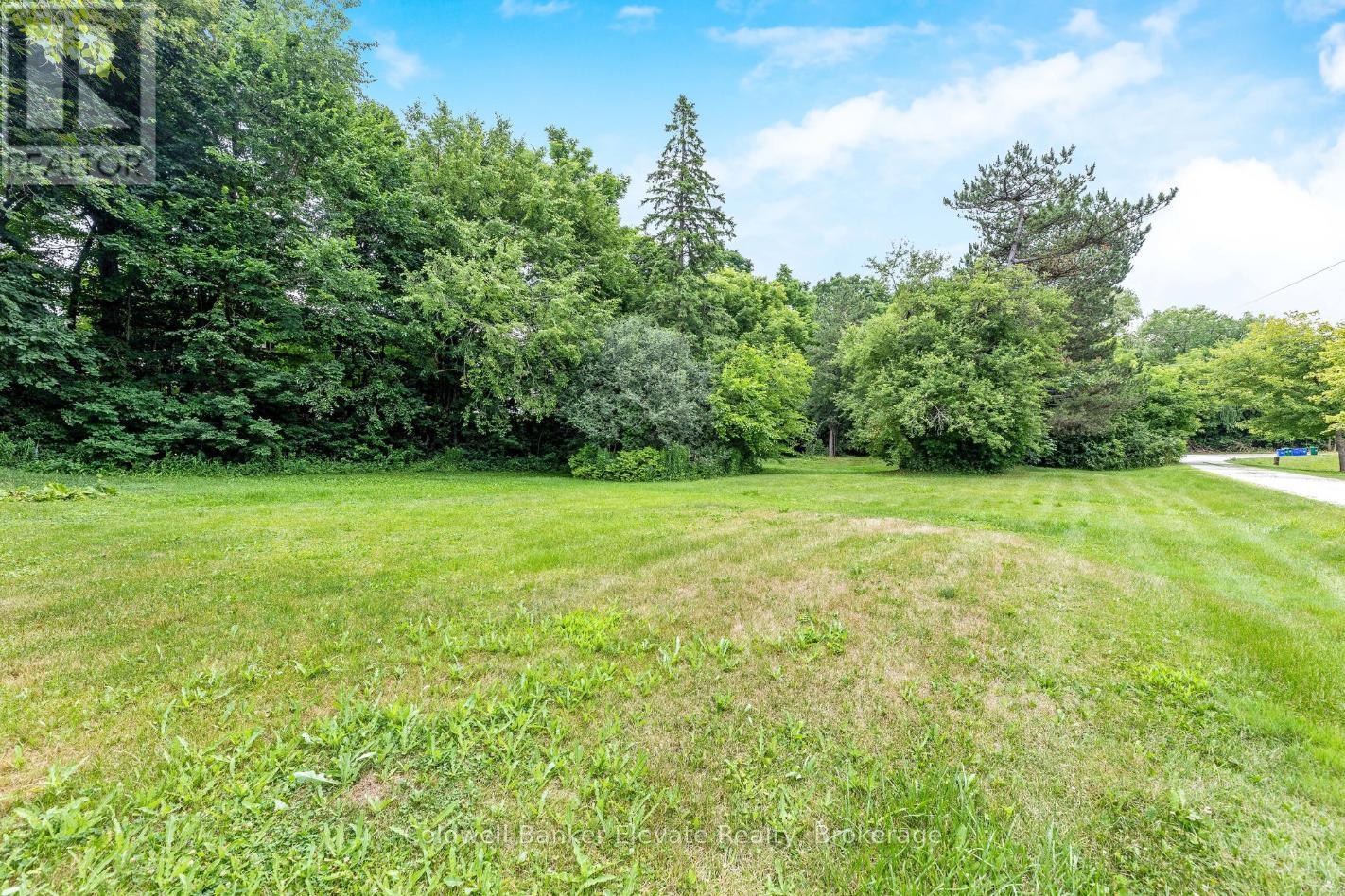 Photo 24 of 8 Ann Street, Halton Hills ON