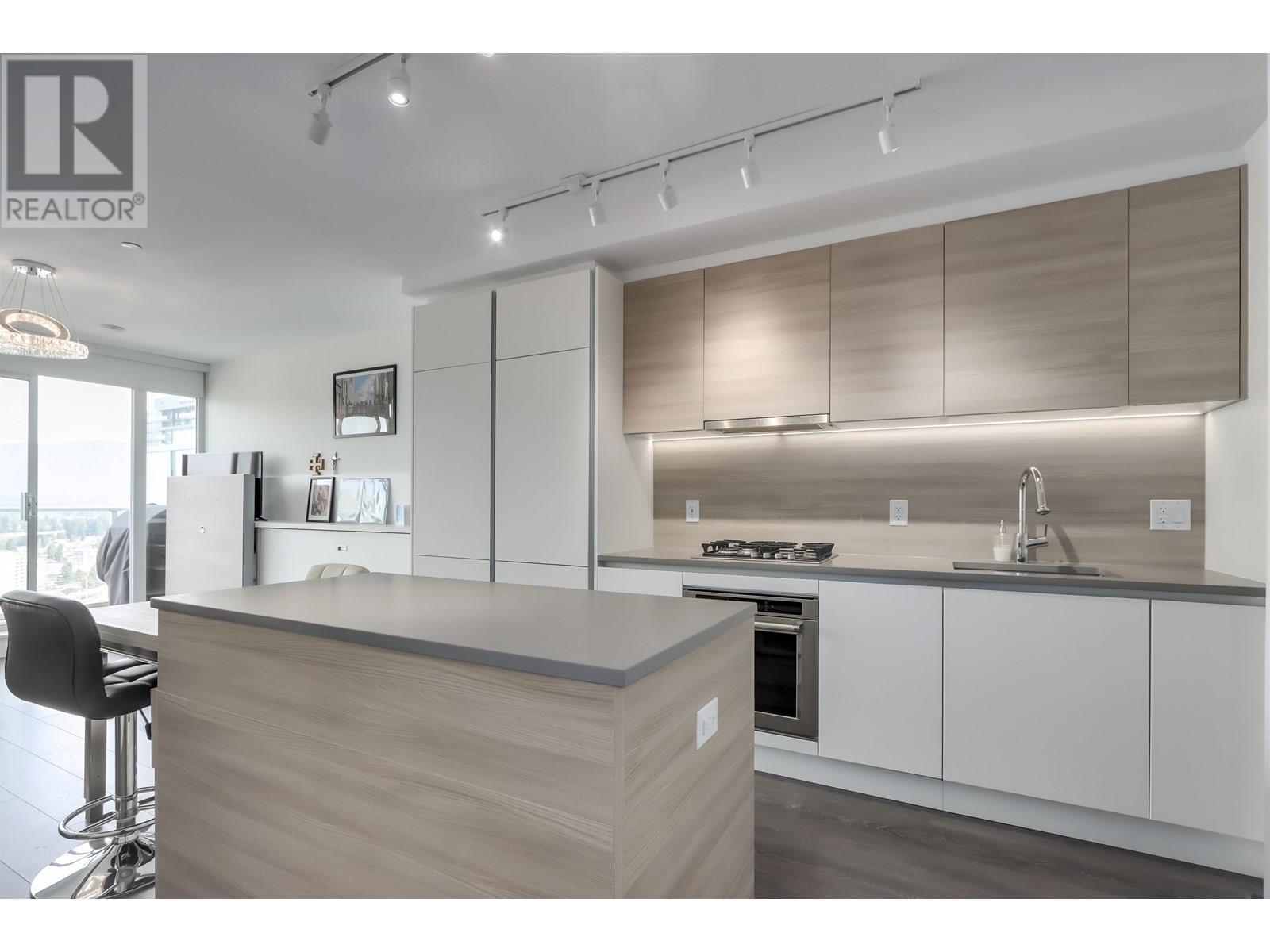 Photo 12 of 3601 657 Whiting Way, Coquitlam BC