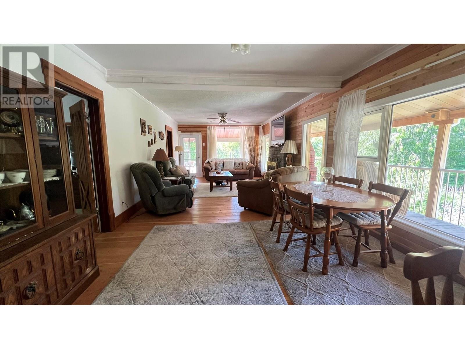 617 Payne Street, Creston