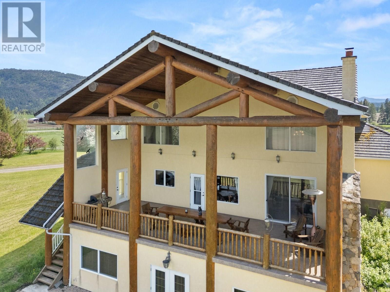 910 Lumby Mabel Lake Road, Lumby
