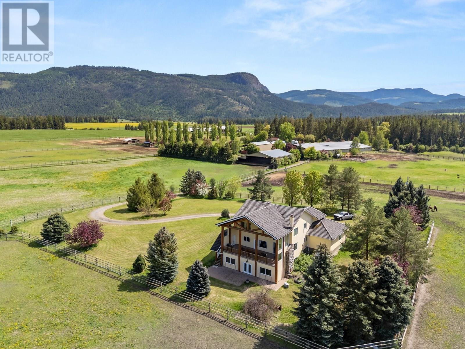 910 Lumby Mabel Lake Road, Lumby