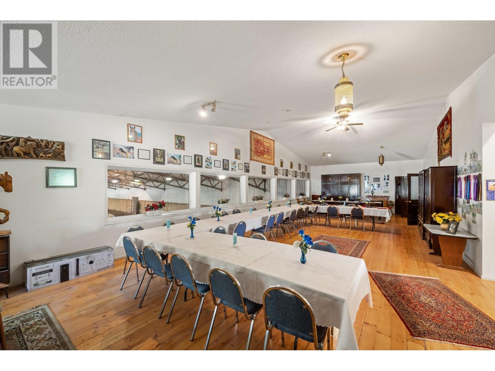 910 Lumby Mabel Lake Road, Lumby