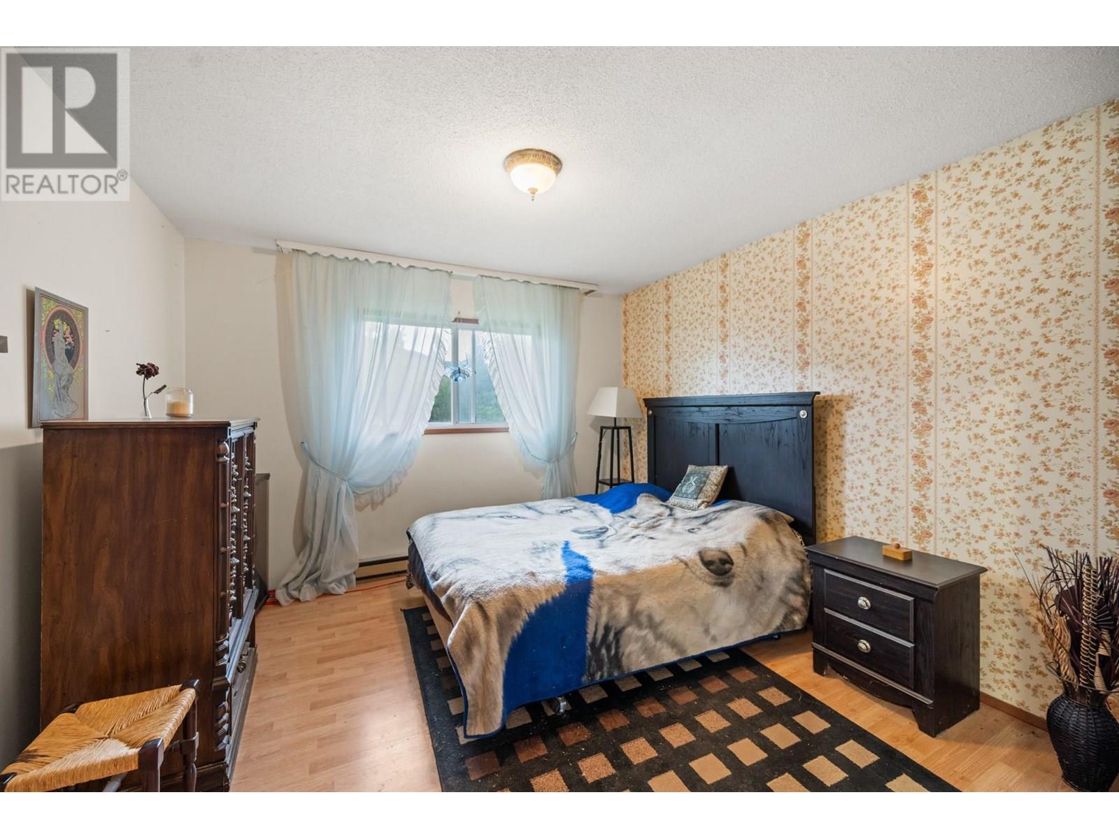 910 Lumby Mabel Lake Road, Lumby