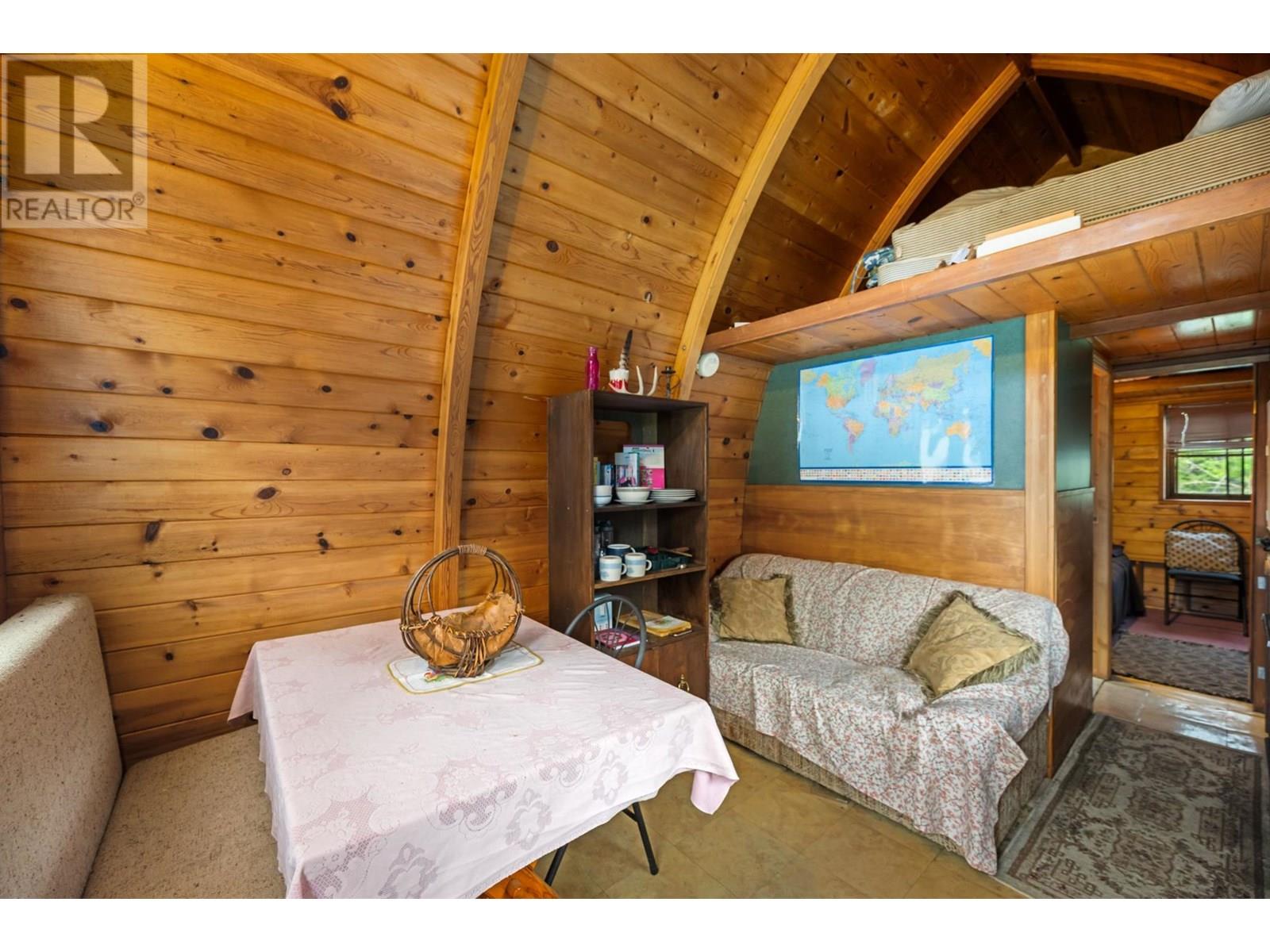 910 Lumby Mabel Lake Road, Lumby