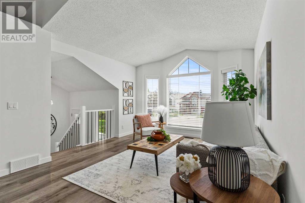 Single Family House Bi-level for Sale in  Mt Aberdeen Close SE McKenzie Lake Calgary 