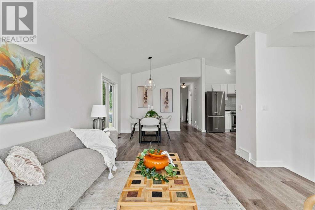 Single Family House Bi-level for Sale in  Mt Aberdeen Close SE McKenzie Lake Calgary 