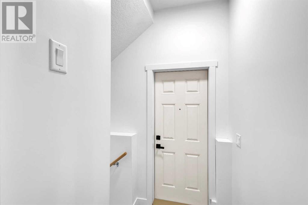 Single Family House for Sale in  Ambleside Crescent NW Moraine Calgary 