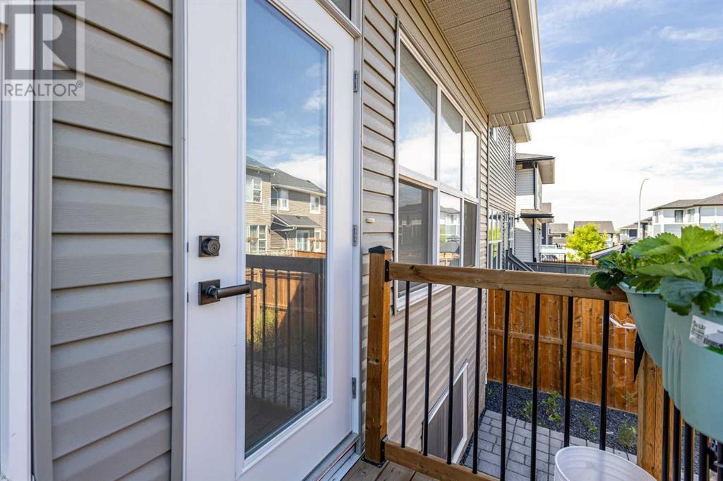 Single Family House for Sale in  Ambleside Crescent NW Moraine Calgary 