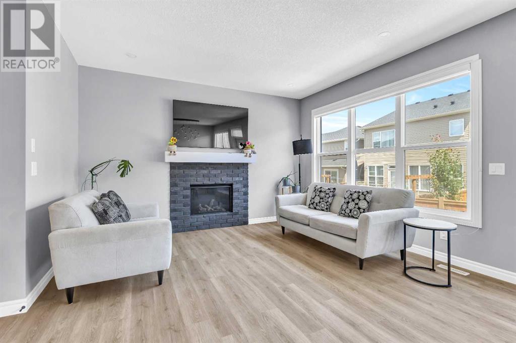 21 Ambleside Crescent NW, Calgary, Alberta