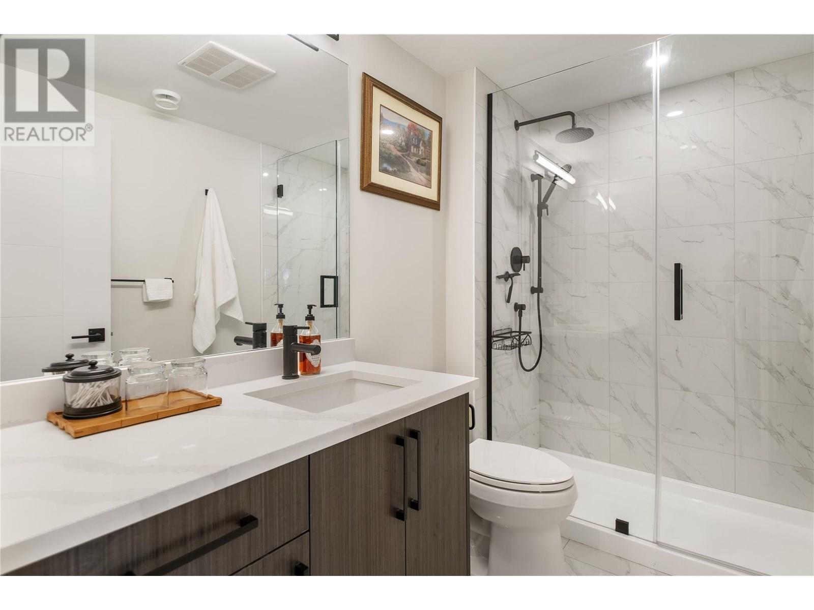 869 Carnoustie Drive, Kelowna