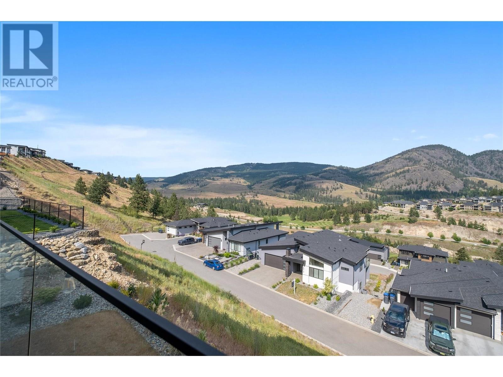 869 Carnoustie Drive, Kelowna