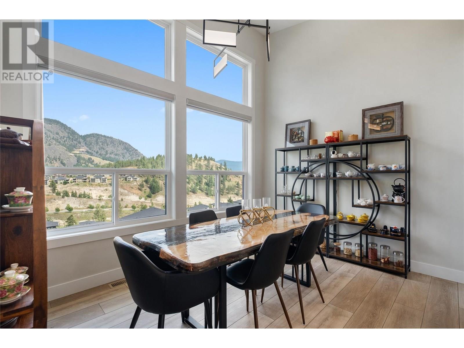 869 Carnoustie Drive, Kelowna