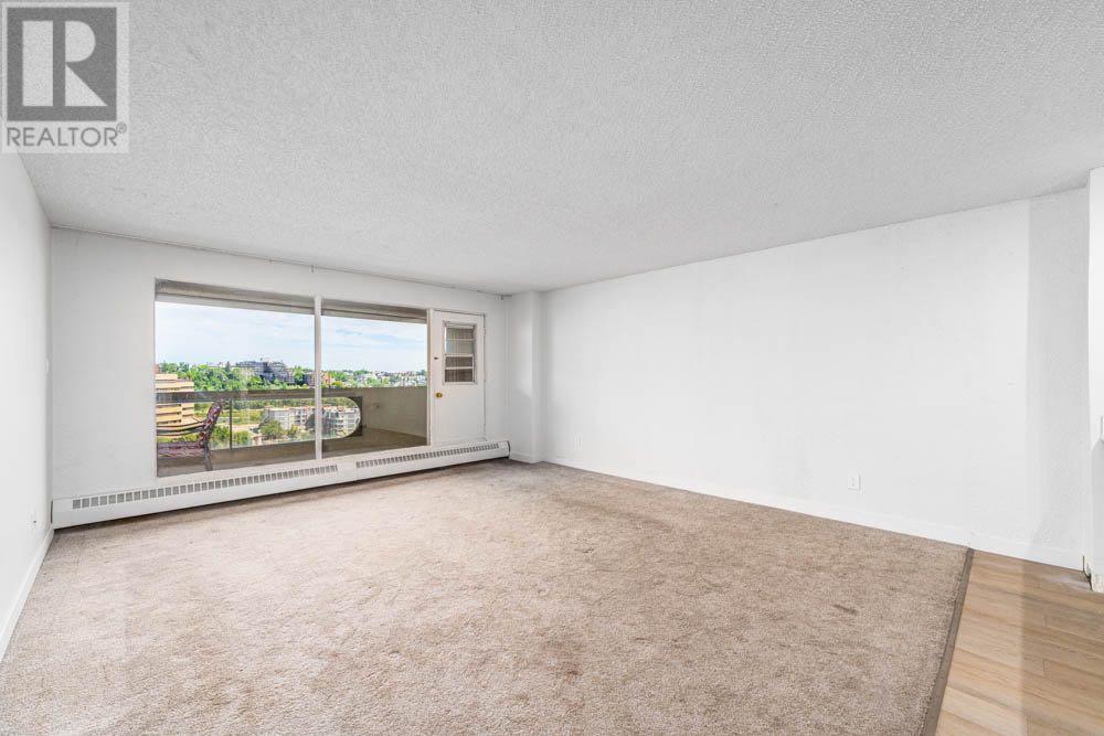 Single Family House for Sale in    Avenue SE Downtown Commercial Core Calgary 
