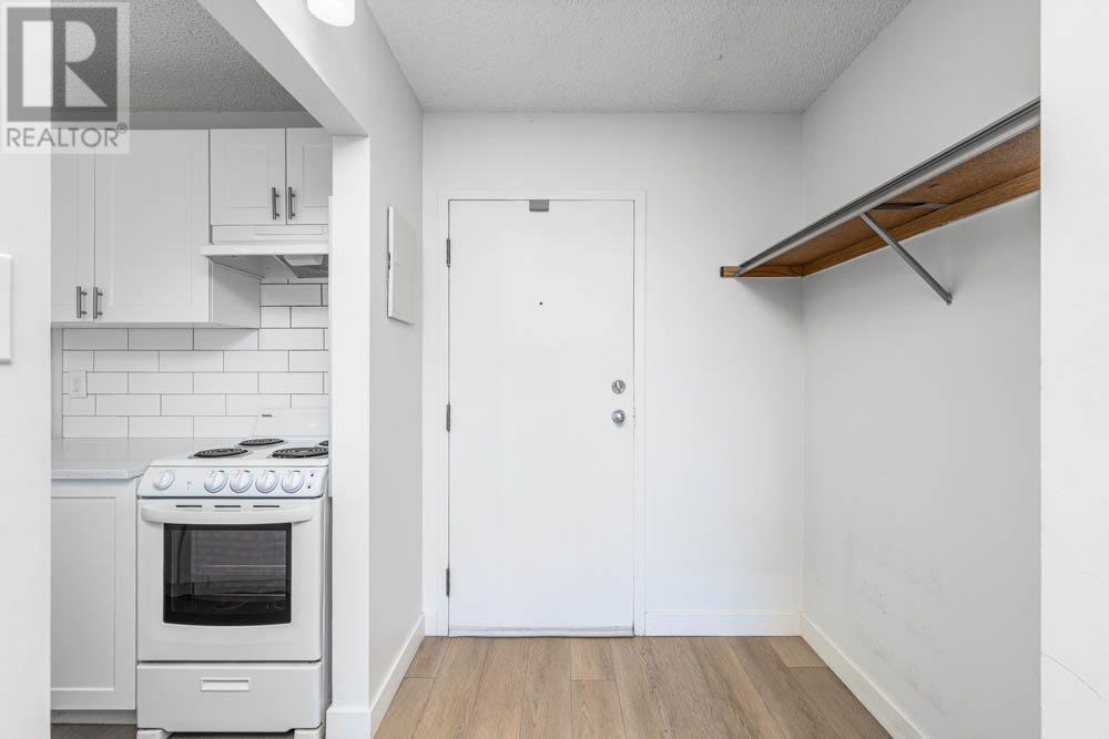 Single Family House for Sale in    Avenue SE Downtown Commercial Core Calgary 