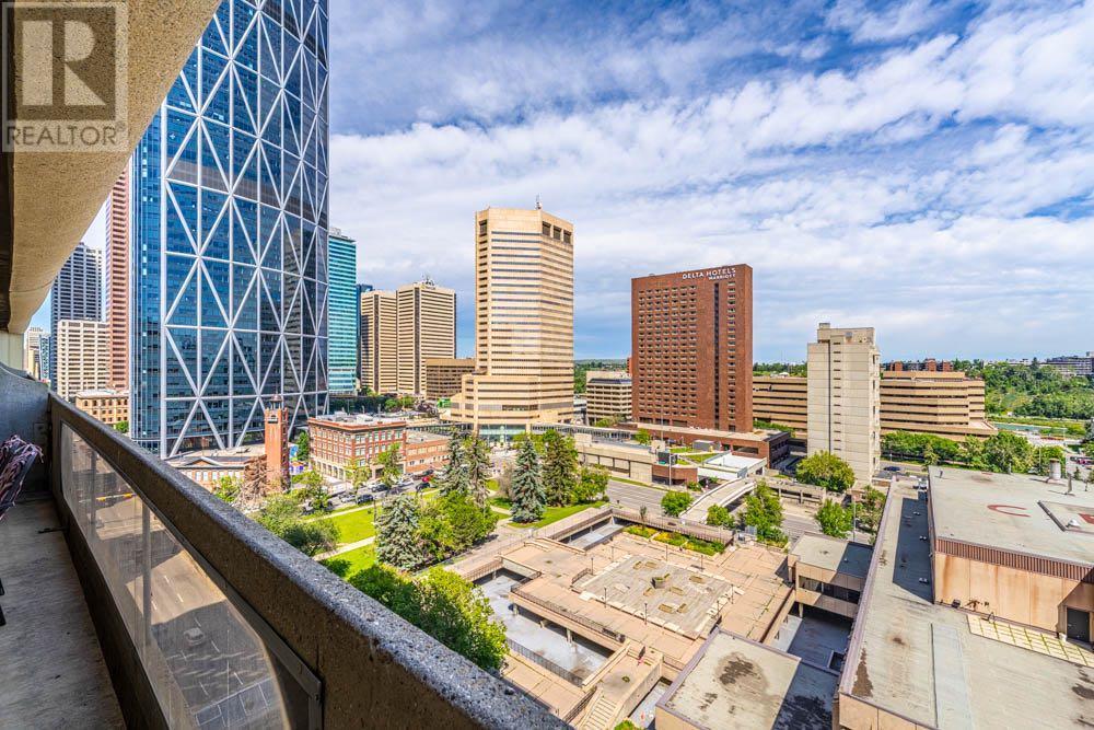 Single Family House for Sale in    Avenue SE Downtown Commercial Core Calgary 