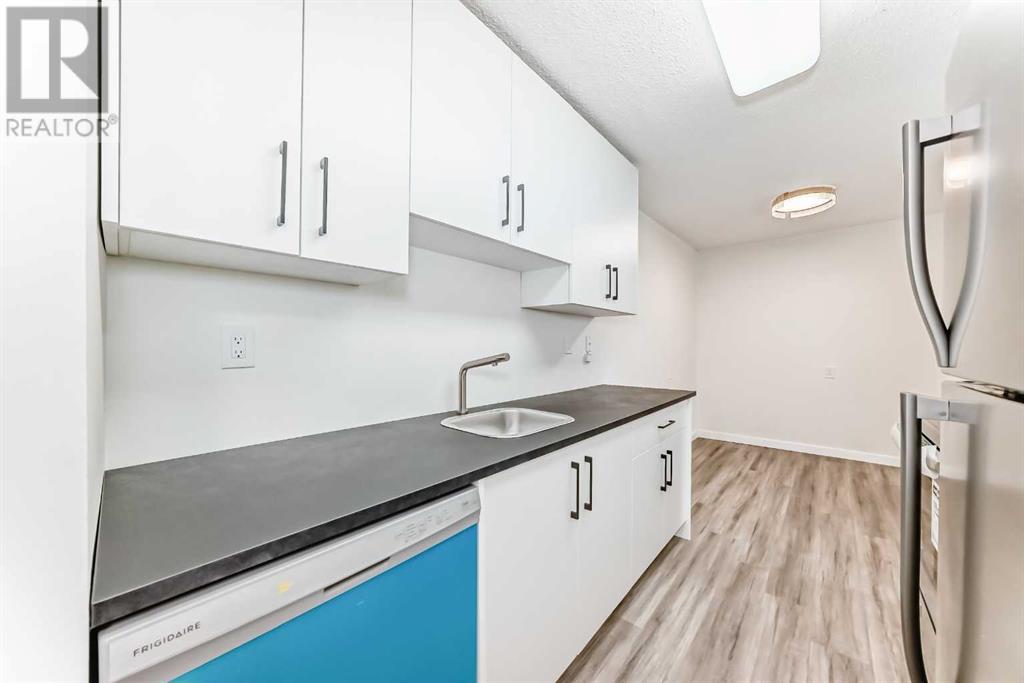 Single Family House for Sale in    Avenue SW Beltline Calgary 