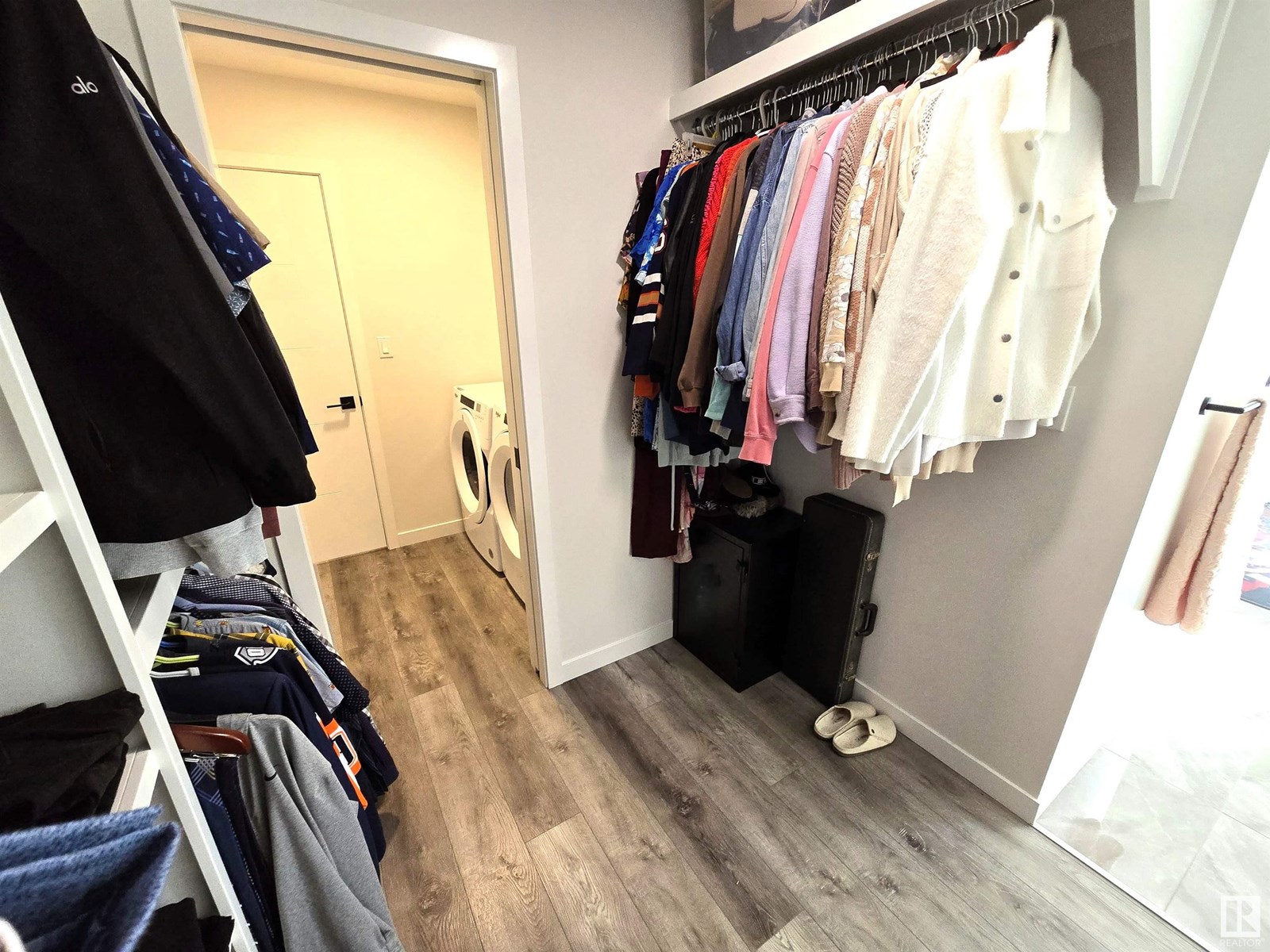 Photo 51 of 1663 Enright Wy Nw, Edmonton AB
