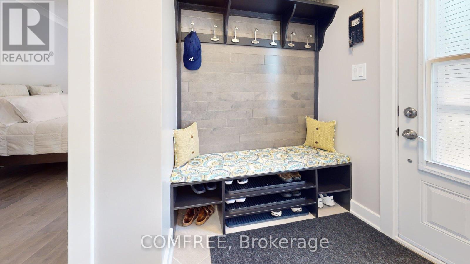 Photo 26 of 55 Binscarth Crescent, Ottawa ON