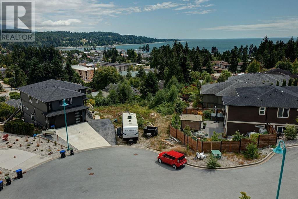 5618 DUNGENESS PLACE, Sechelt