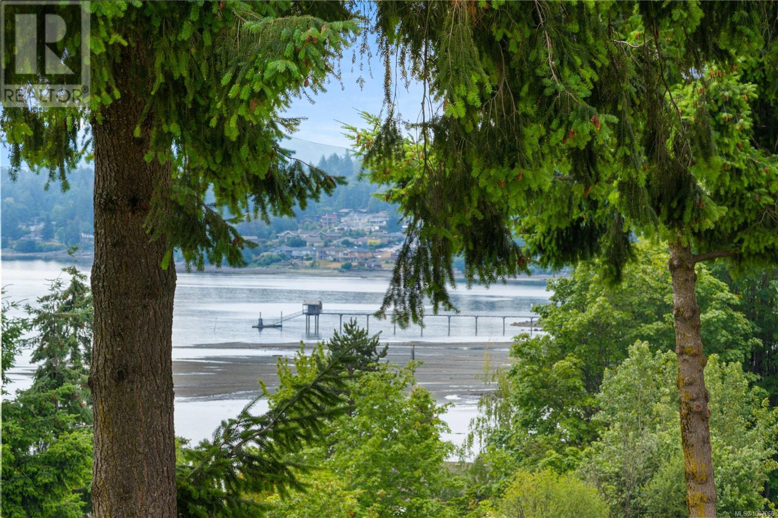 Photo 7 of 18 100 Gifford Rd, Ladysmith BC