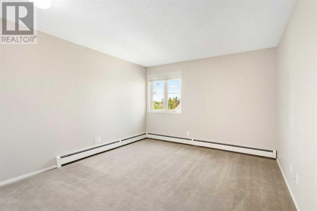 Single Family House for Sale in   Edenwold Heights NW Edgemont Calgary 