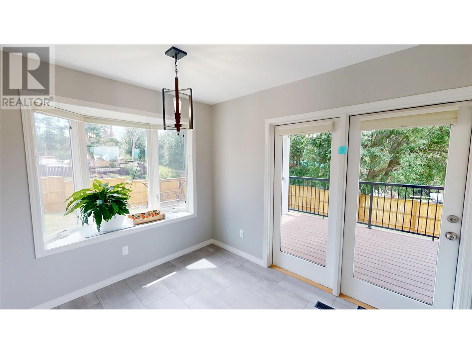 717 27th Avenue S, Cranbrook