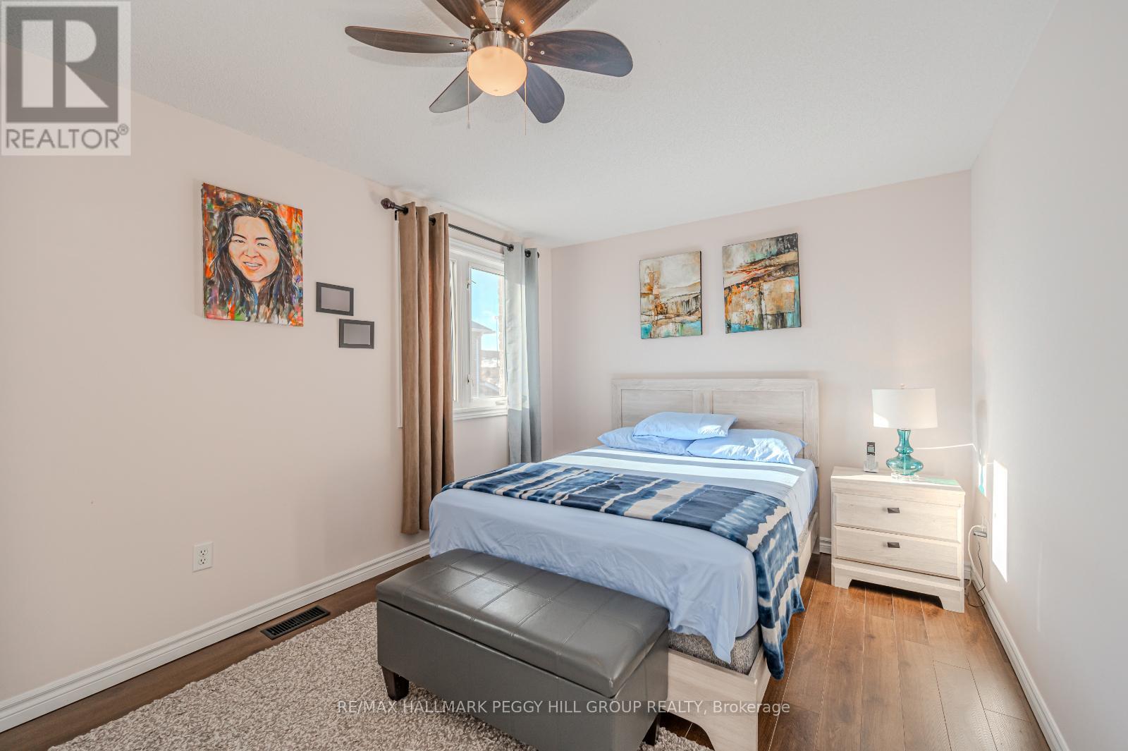 Photo 10 of 5 Arch Brown Court, Barrie ON