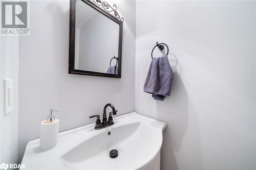 Photo 31 of 361 Glenbrook Drive, Midland ON