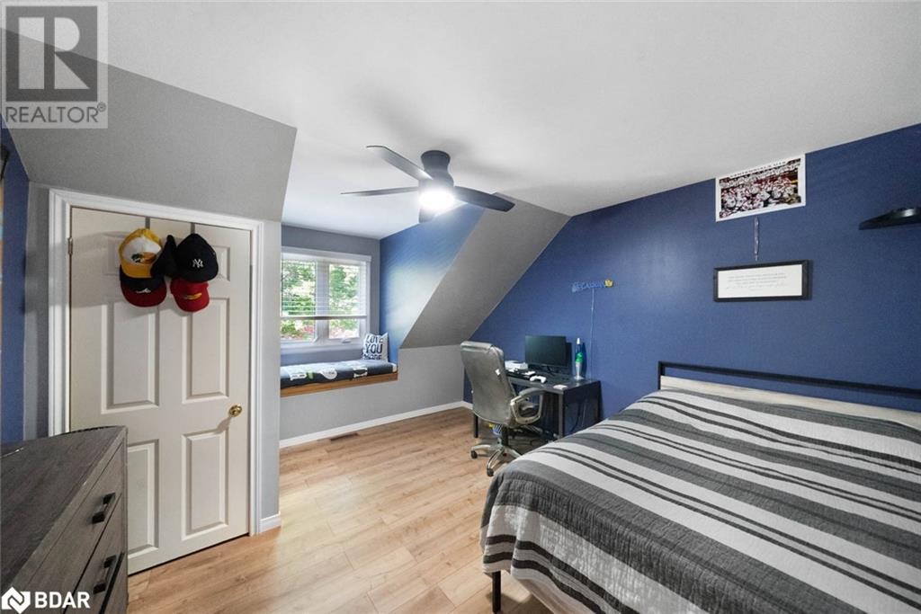 Photo 32 of 361 Glenbrook Drive, Midland ON