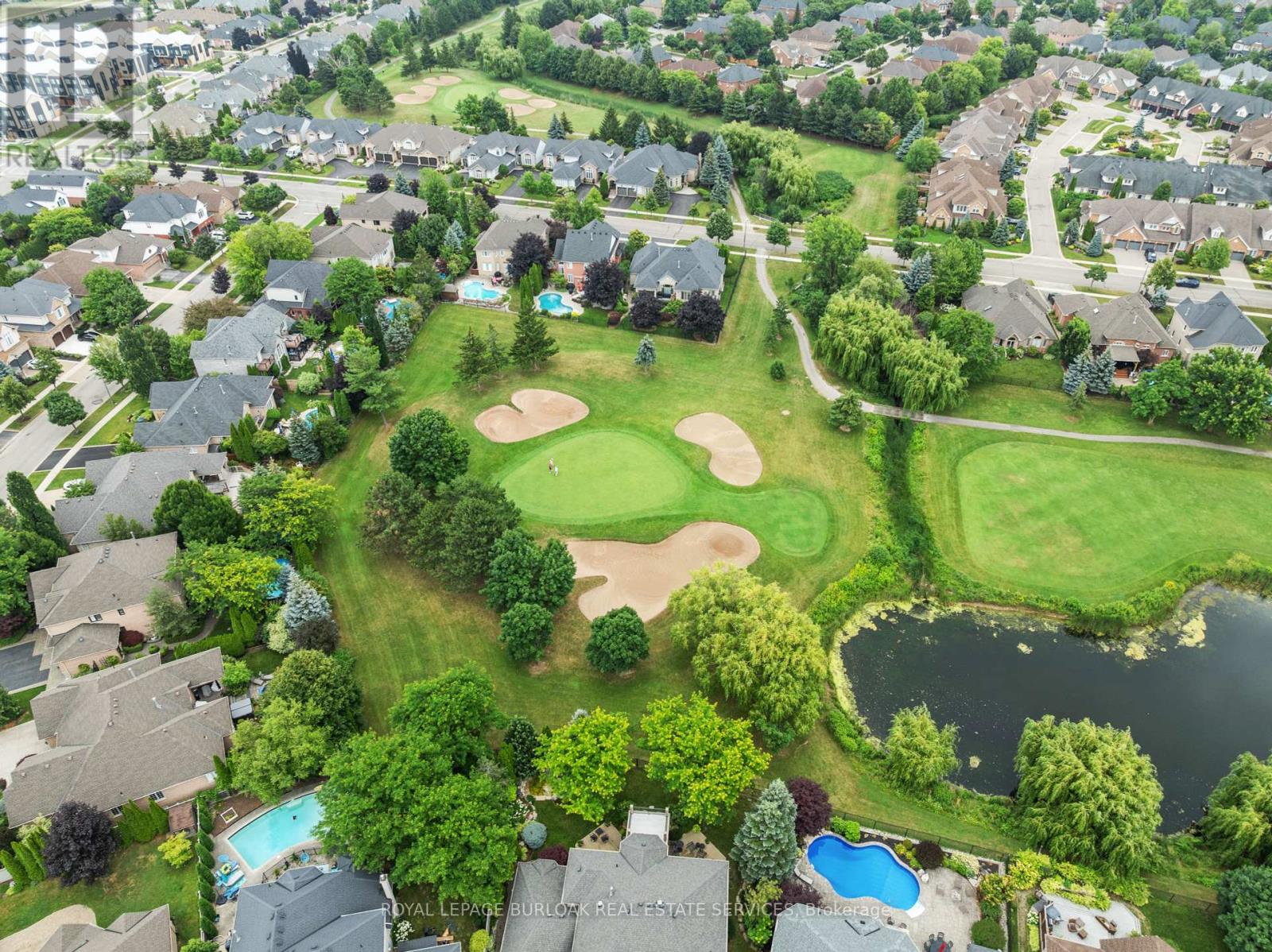 Photo 46 of 2531 Hogan Court, Burlington ON