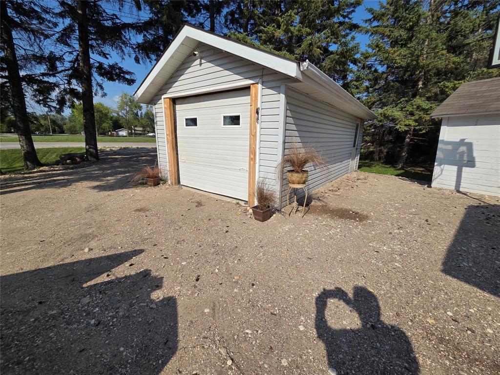 Photo 21 of 104 Birch Street, Vita MB