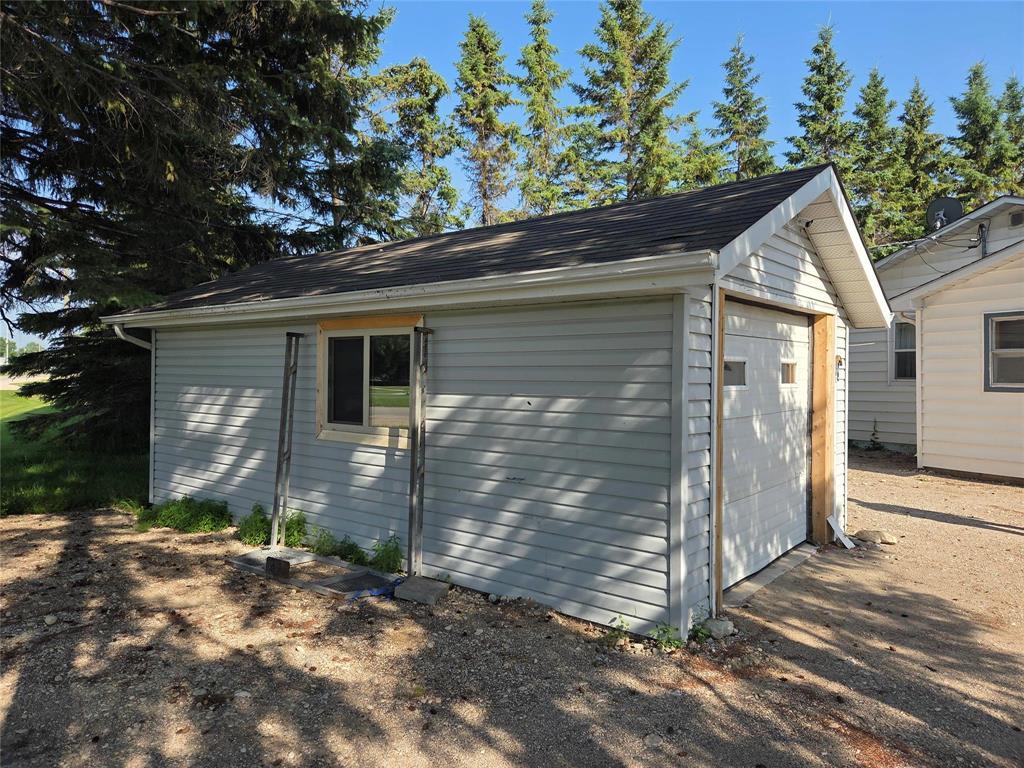 Photo 7 of 104 Birch Street, Vita MB
