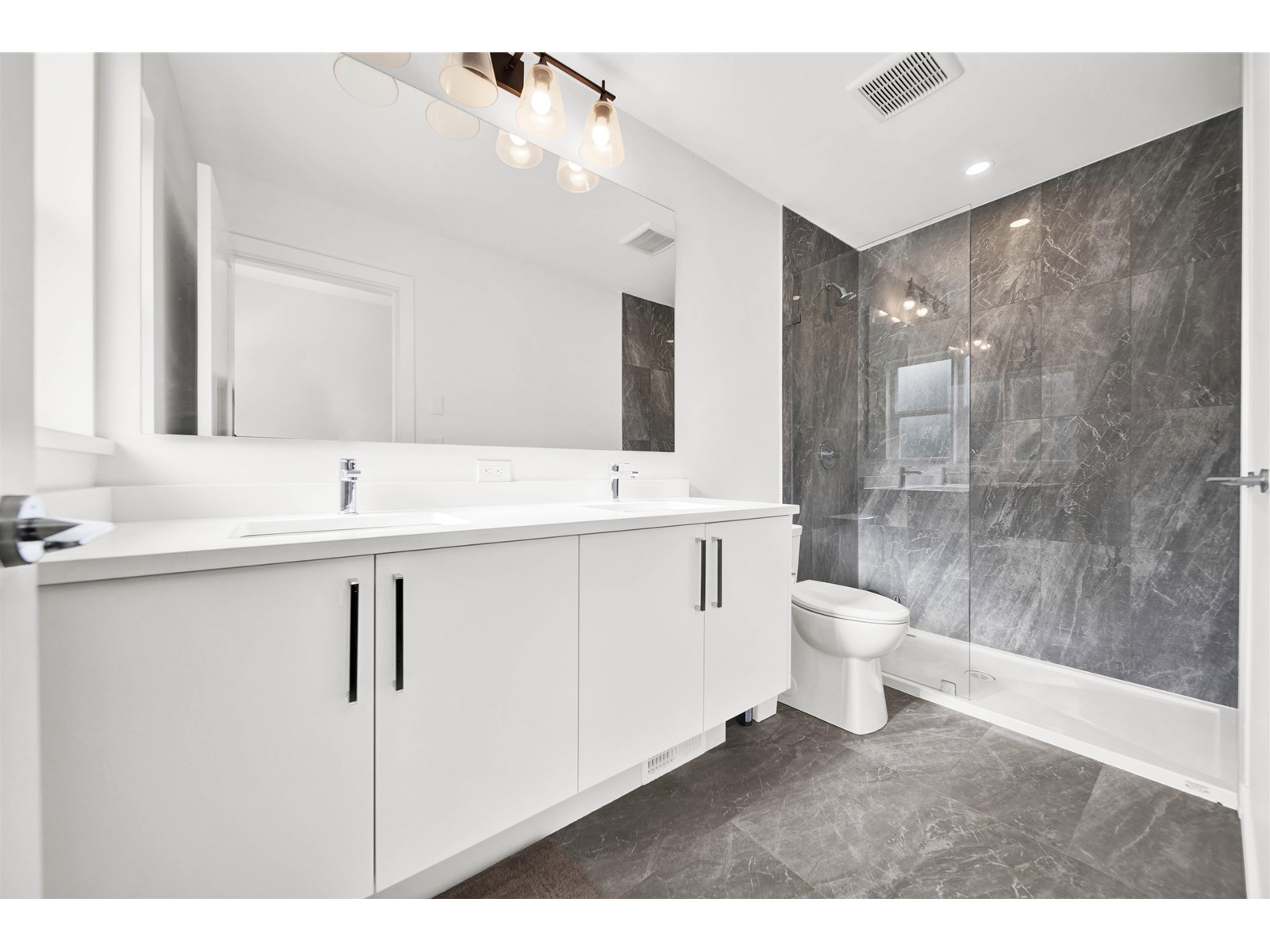 Photo 19 of 2 7288 188 Street, Surrey BC
