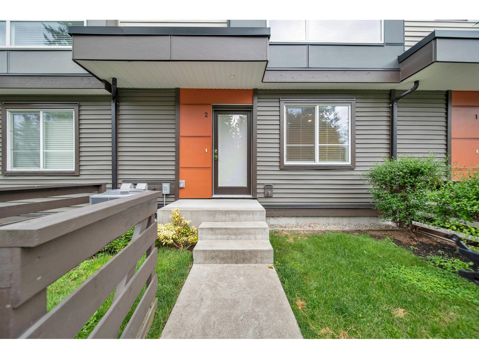 Photo 2 of 2 7288 188 Street, Surrey BC