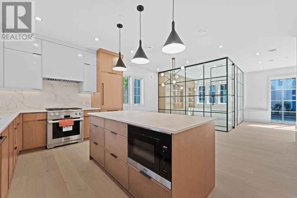 6855 CYPRESS STREET, Vancouver