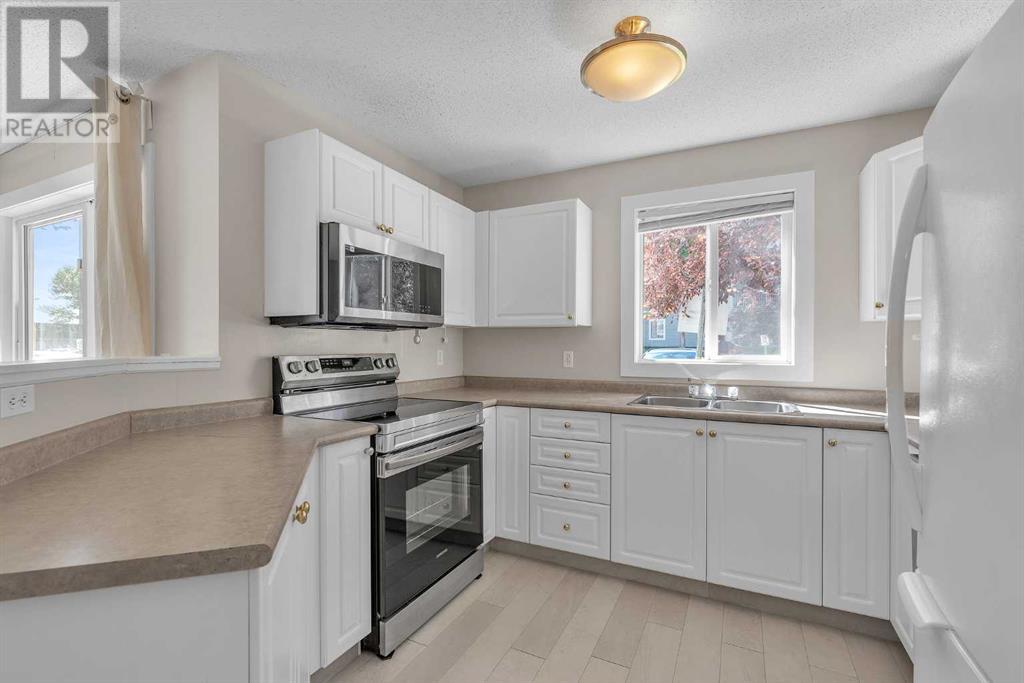 Single Family House for Sale in   Somervale Court SW Somerset Calgary 