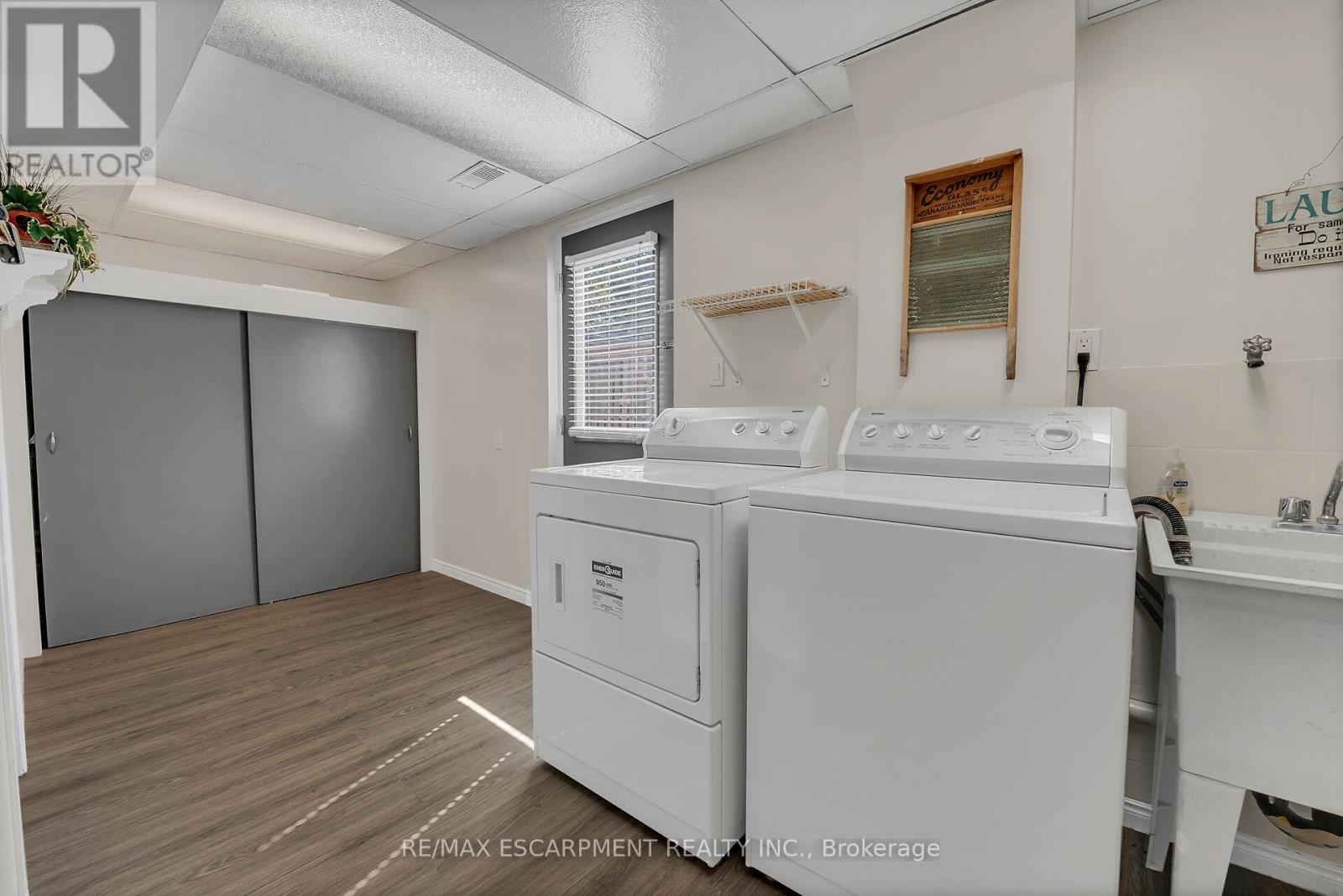 Photo 23 of 110 Ayr Street, Haldimand ON