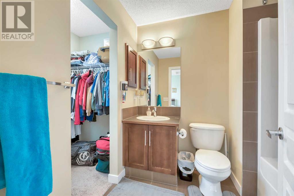 Single Family House 4 Level for Sale in  Panatella Road NW Panorama Hills Calgary 