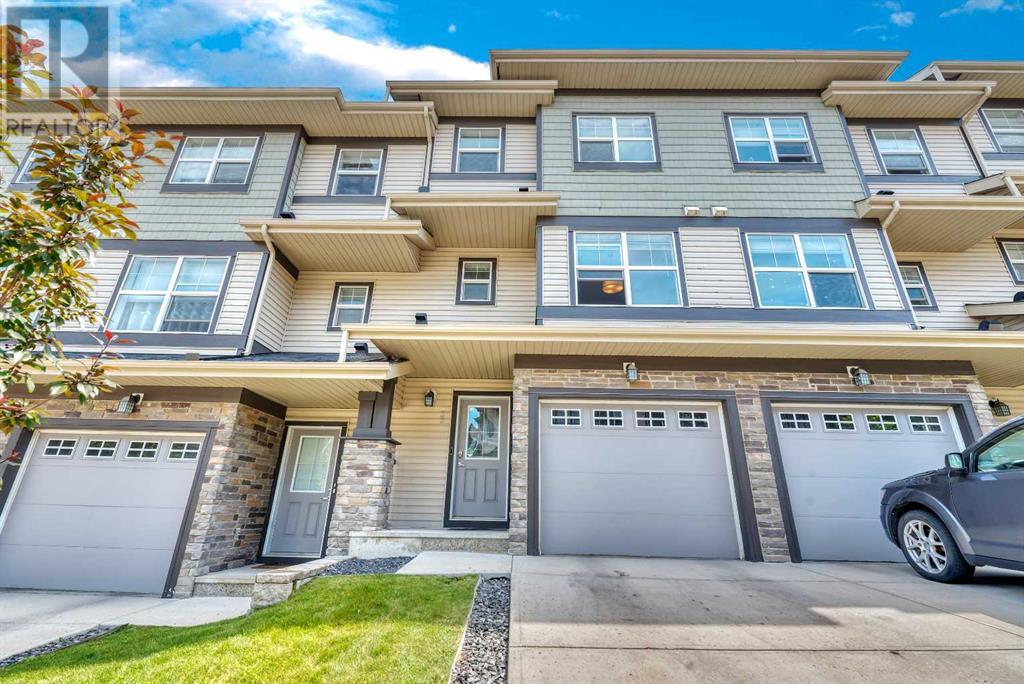 Single Family House 4 Level for Sale in  Panatella Road NW Panorama Hills Calgary 