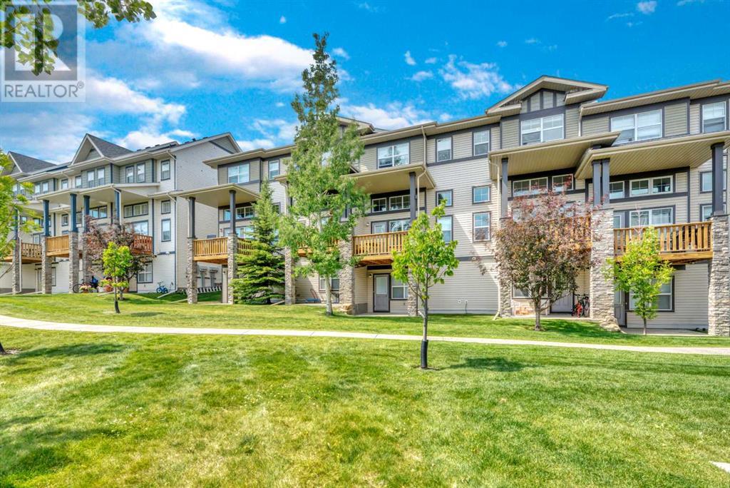 Single Family House 4 Level for Sale in  Panatella Road NW Panorama Hills Calgary 