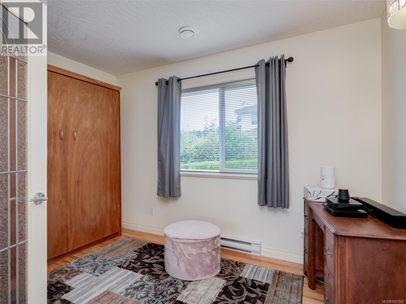 Photo 15 of 2340 Watkiss Way, View Royal BC