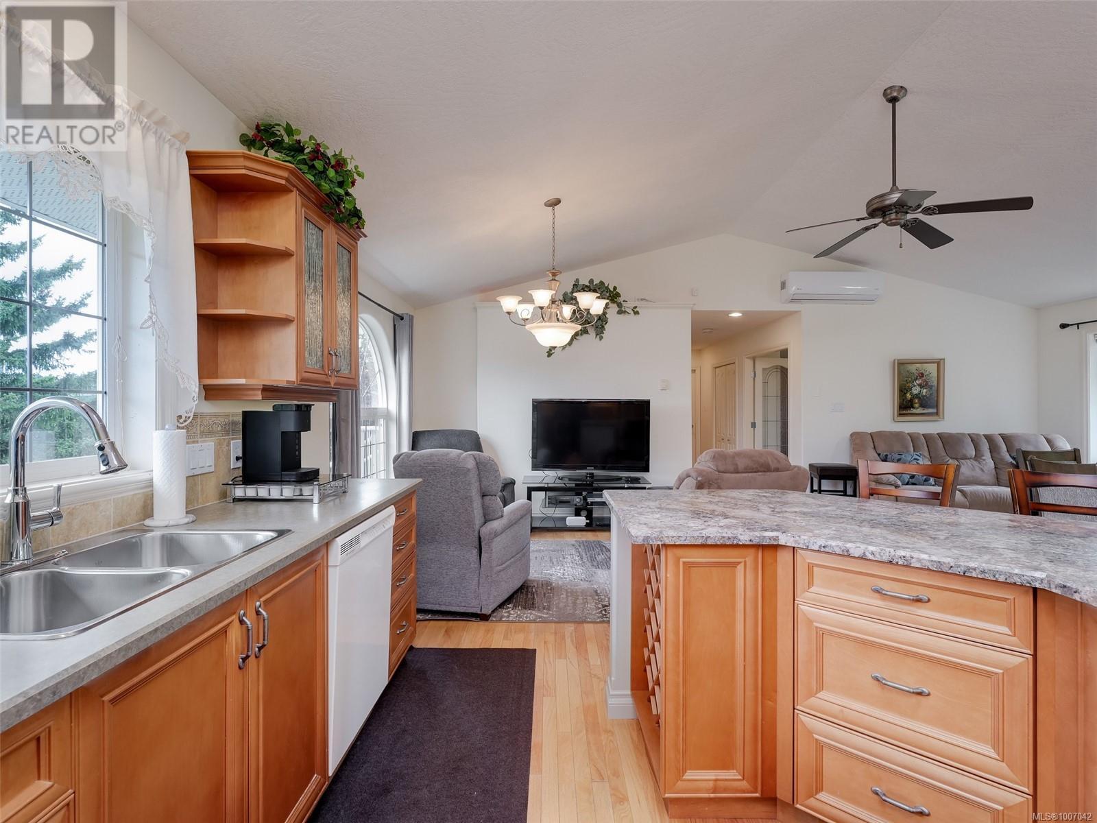 Photo 12 of 2340 Watkiss Way, View Royal BC