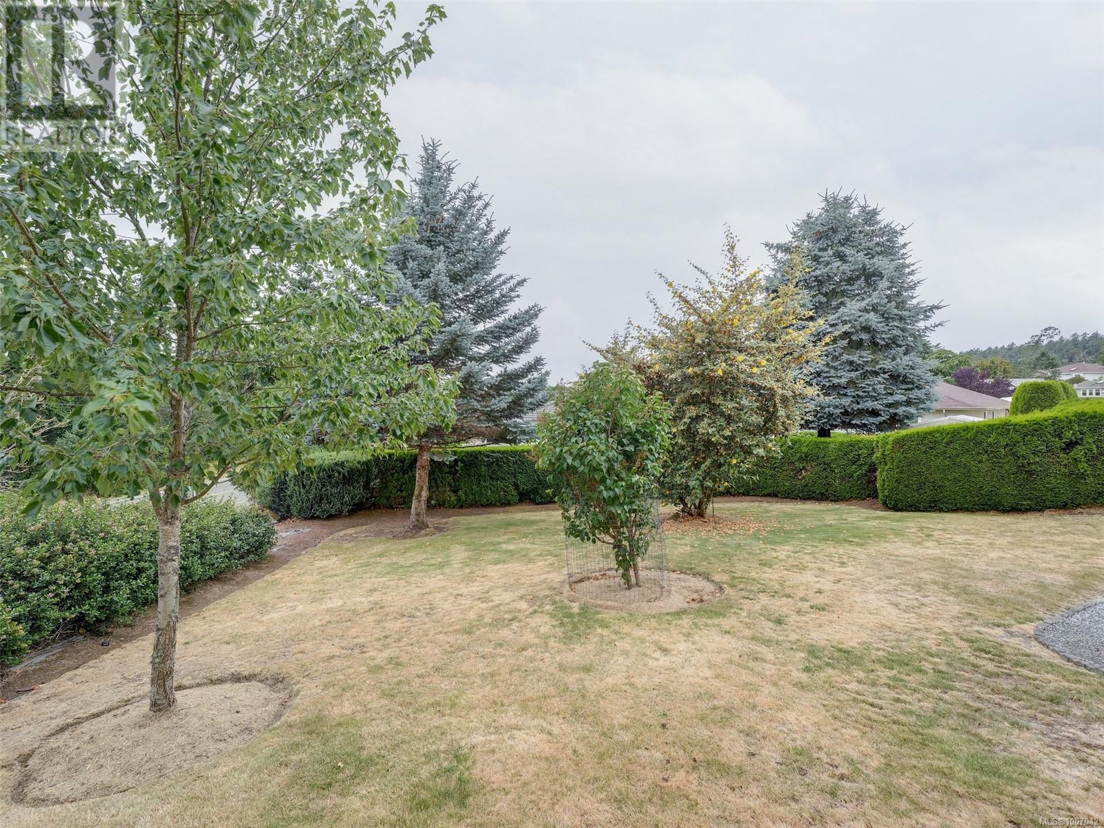 Photo 22 of 2340 Watkiss Way, View Royal BC