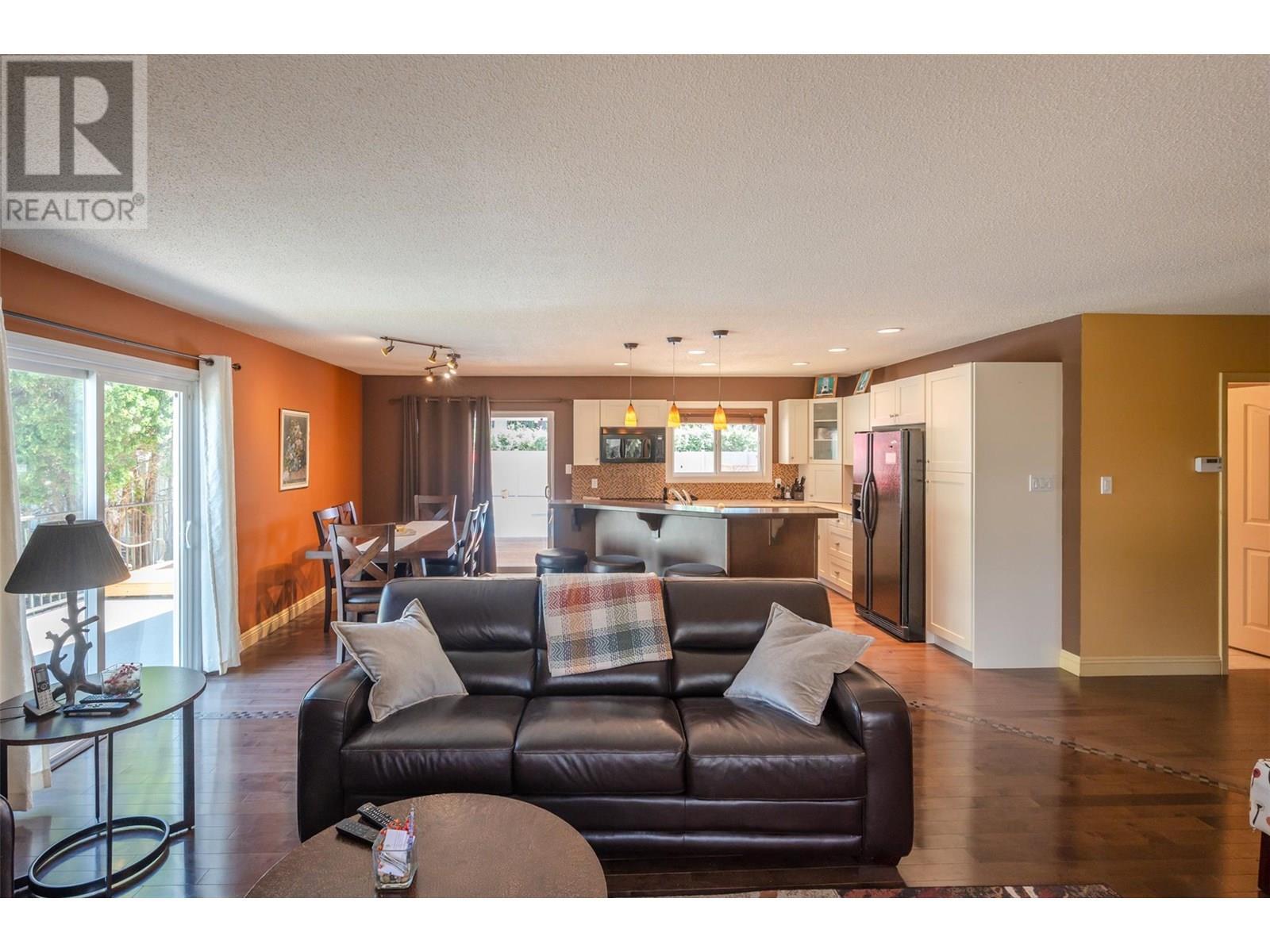 186 DUNANT CRESCENT - Image 14