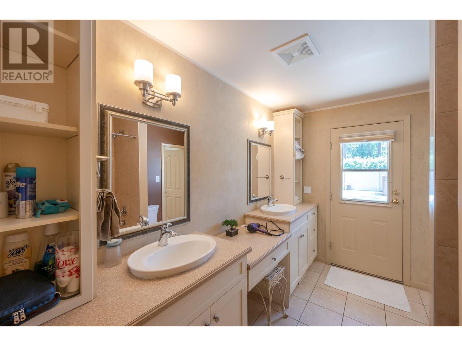 186 DUNANT CRESCENT - Image 29