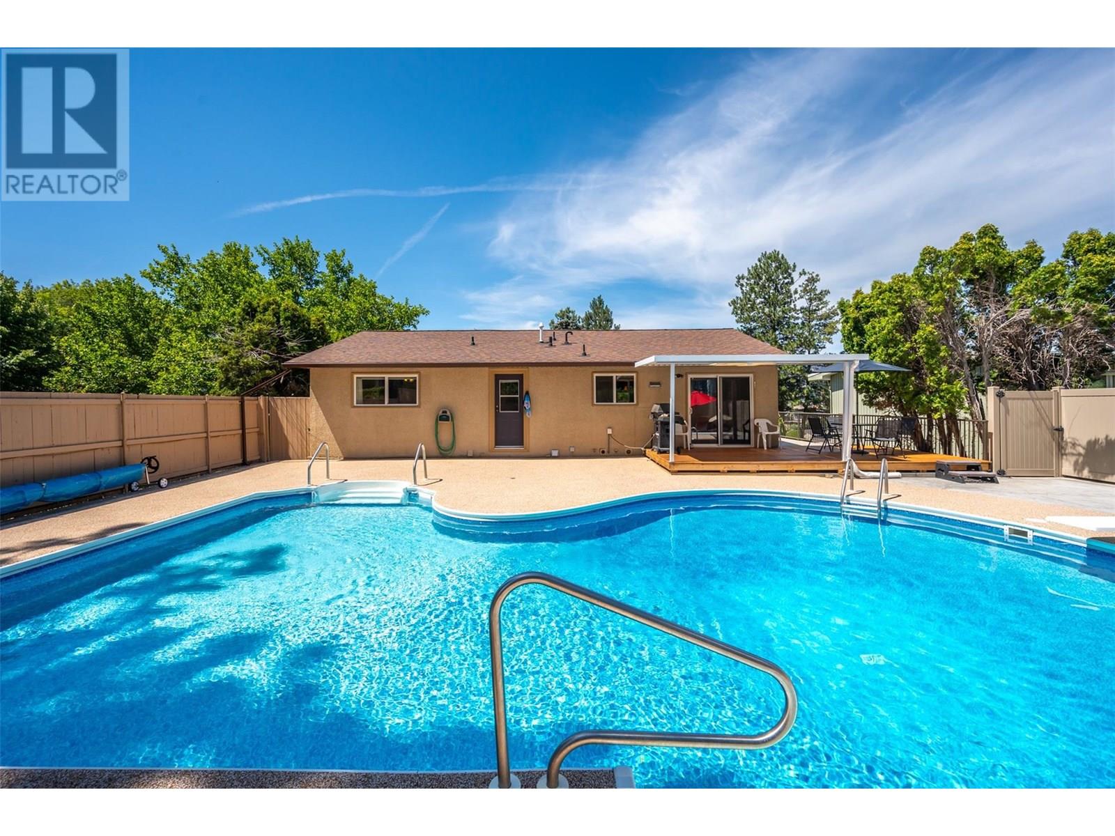 186 DUNANT CRESCENT - Image 38