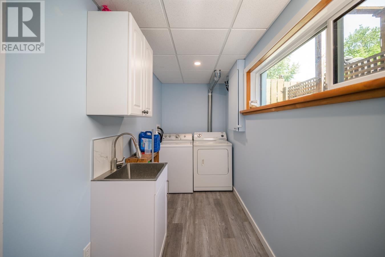 Photo 9 of 2628 Moyie Street, Prince George BC