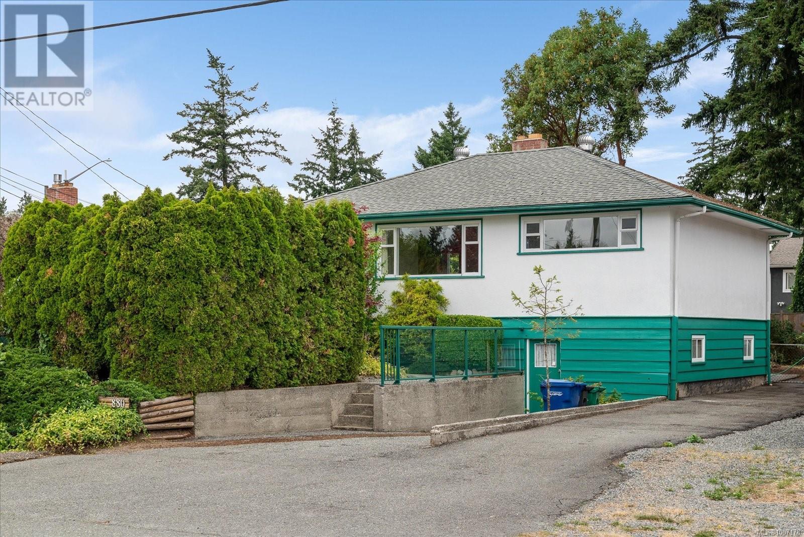 Photo 56 of 880 Hunter St, Nanaimo BC