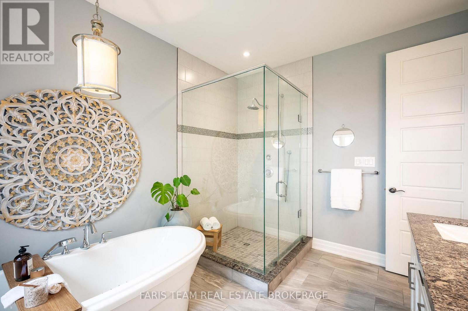 Photo 5 of 50 Mennill Drive, Springwater ON