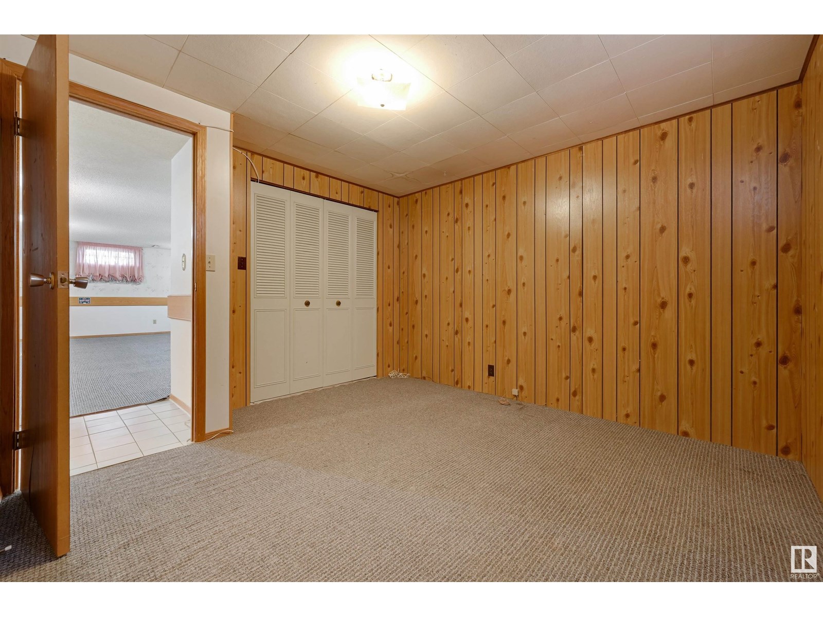 Photo 32 of 15008 96 St Nw, Edmonton AB